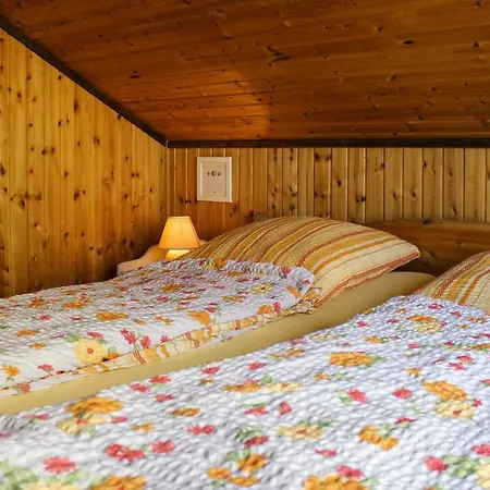 3 Bedroom Cozy In Extertal